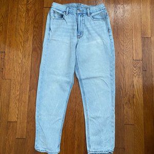 American Eagle Relaxed Mom Jeans